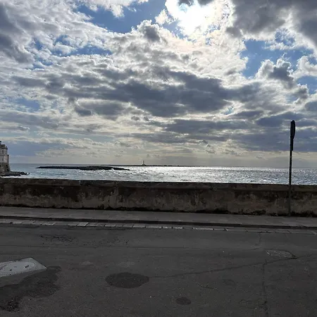 Tramonto Sul Borgo Semesterbostad